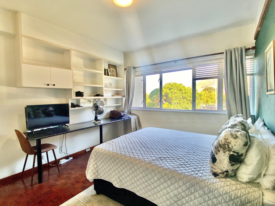 1 Bedroom Property for Sale in Tamboerskloof Western Cape